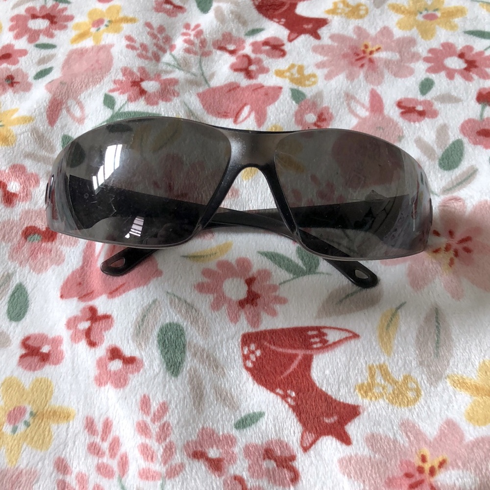 Mystery sunglasses bundle! 🕶 🌞